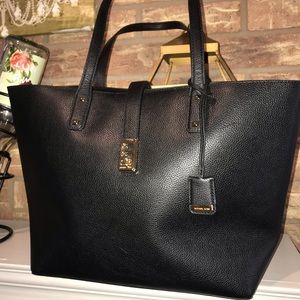 Michael Kors - Karson Carryall Tote!